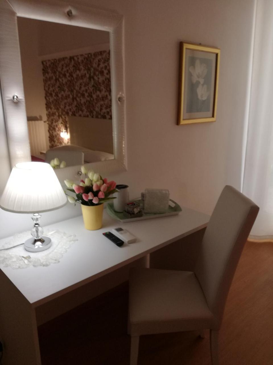 B&B Abatjour - Ambiente Sanificato - Test Antilegionella Assolto Foggia Exterior foto