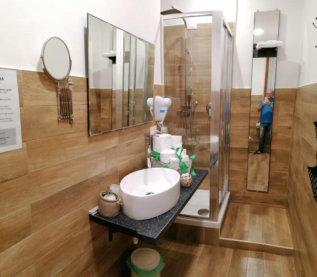 B&B Abatjour - Ambiente Sanificato - Test Antilegionella Assolto Foggia Exterior foto
